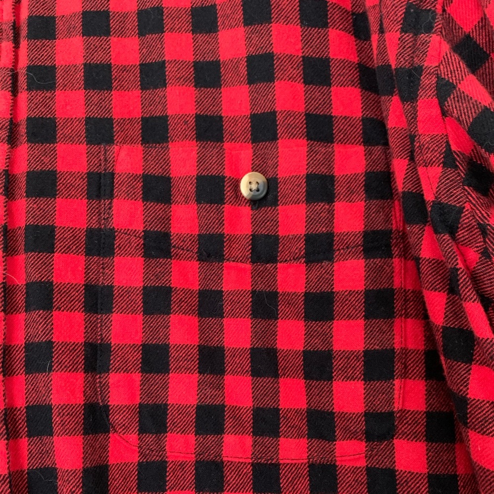 Men’s Button Down - Picture 5 of 8